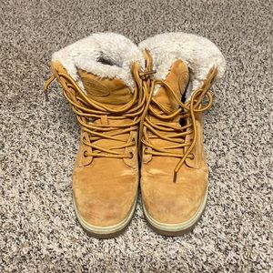 Winter boots